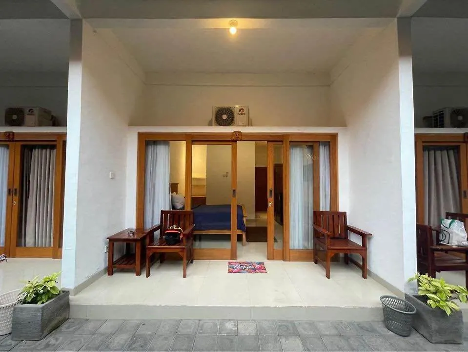 Kamar Kodel1 Apartment Seminyak
