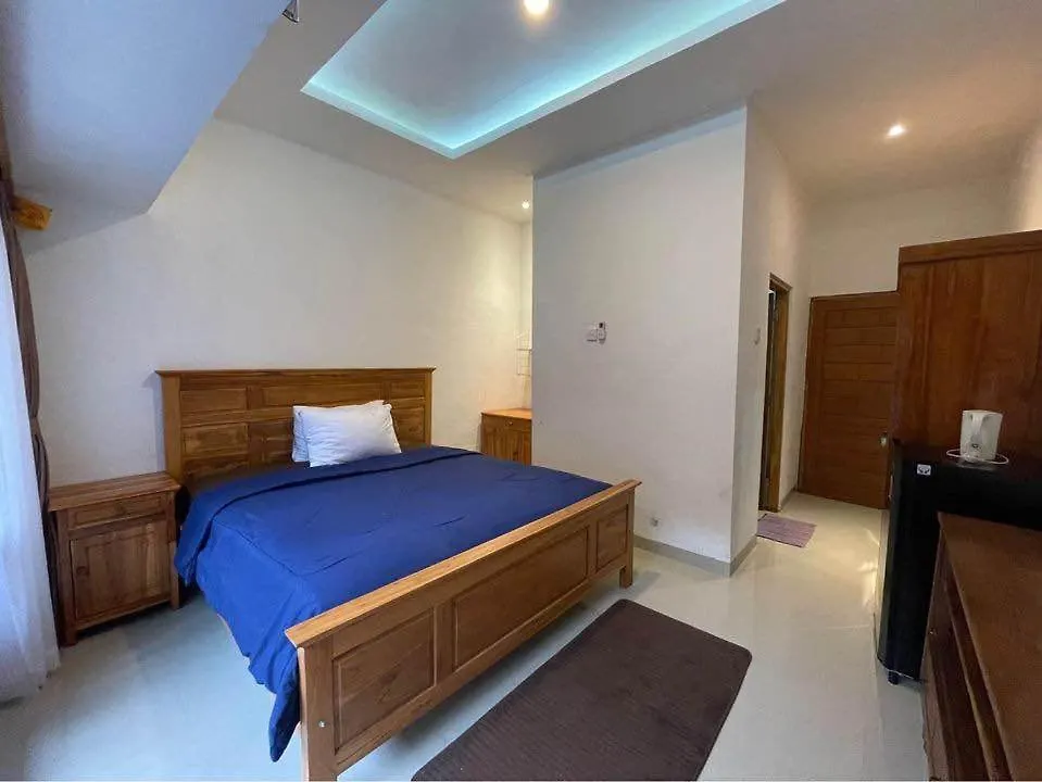 Kamar Kodel1 Apartment Seminyak